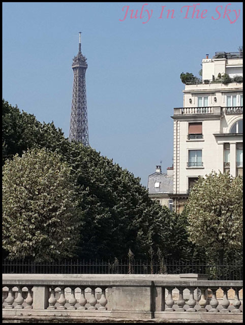 July In The Sky : blog beauté voyage paris métropole été tour eiffel